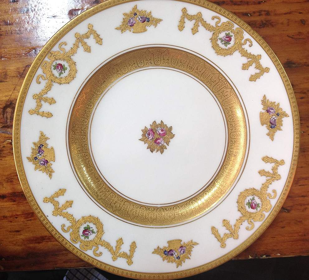 B842-1 Dinner Plate by Tiffany-1