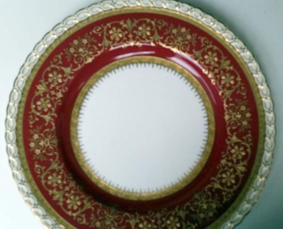 H4288 Dinner Plate by Minton-1