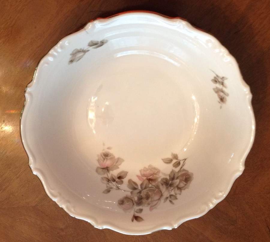 MEM17 9" Round Vegetable Bowl by Meissmen-1