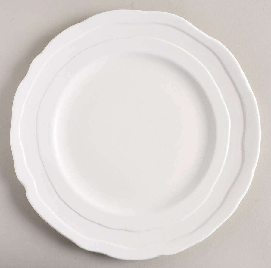 Como White Dinner Plate by Michael Wainwright-1