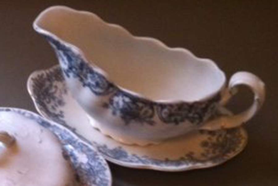 El Dorado Blue Gravy Boat & Underplate by J & G Meakin-1
