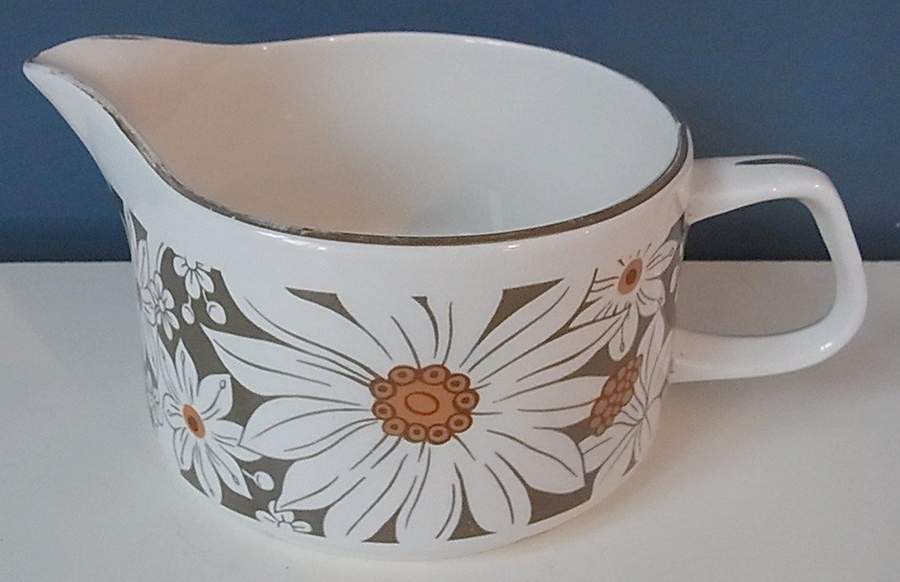 MEK412 Gravy Boat by J & G Meakin-1