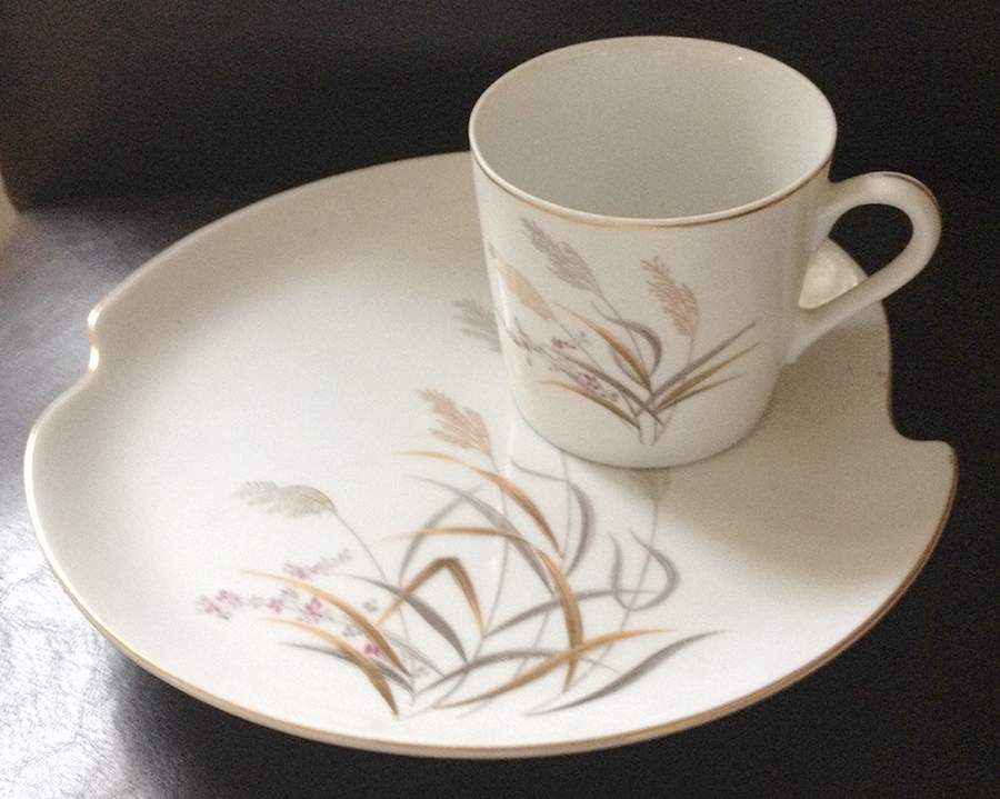 MKU7 Snack Plate & Cup Set by Mikuni-1