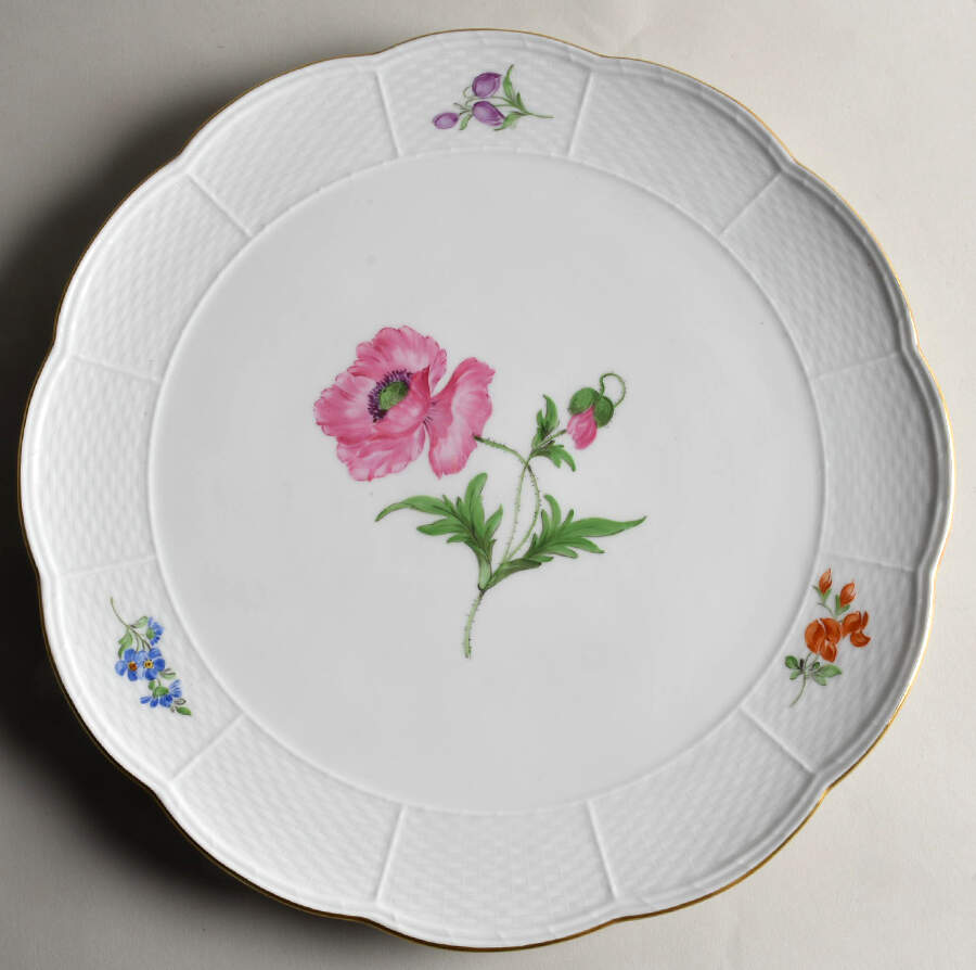 MSS231 13" Chop Plate (Round Platter) by Meissen (Germany)-1