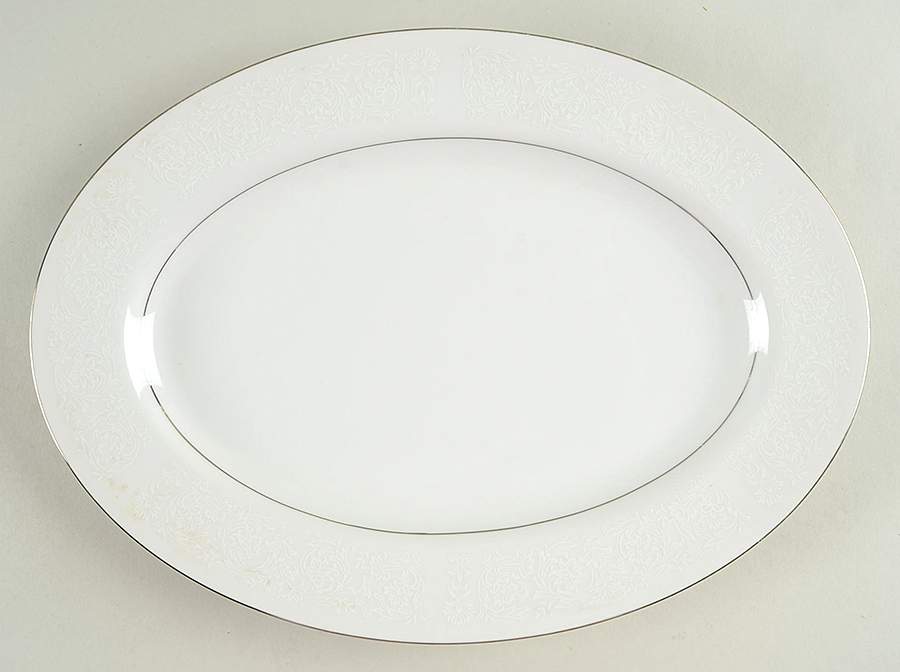 Shannon 12" Oval Serving Platter by Montgomery Ward-1