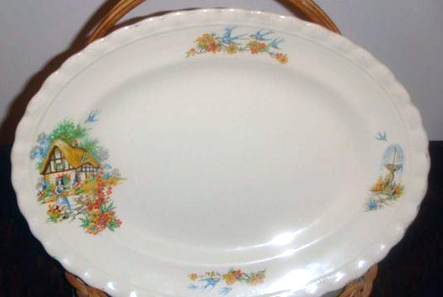 MEK413 12" Oval Serving Platter by J & G Meakin-1