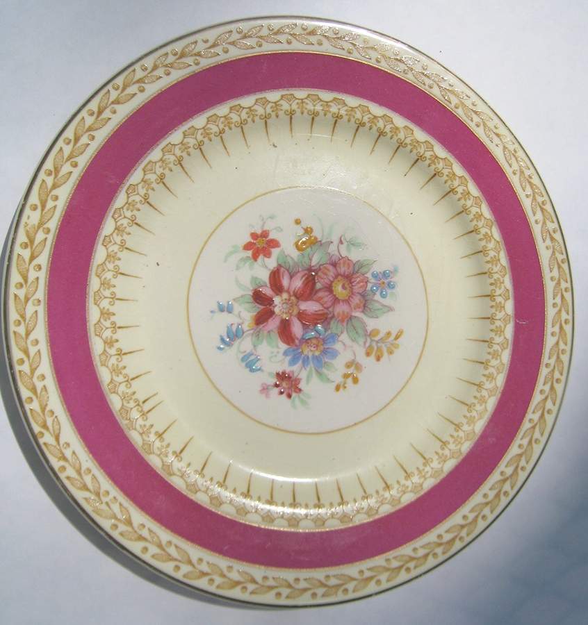 MEA283 Maroon Bread & Butter Plate by Alfred Meakin-1