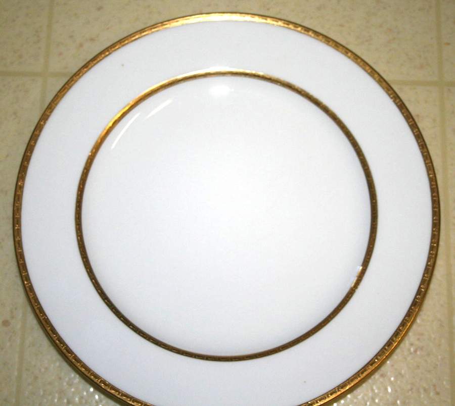 H1216 Salad Plate by Minton-1
