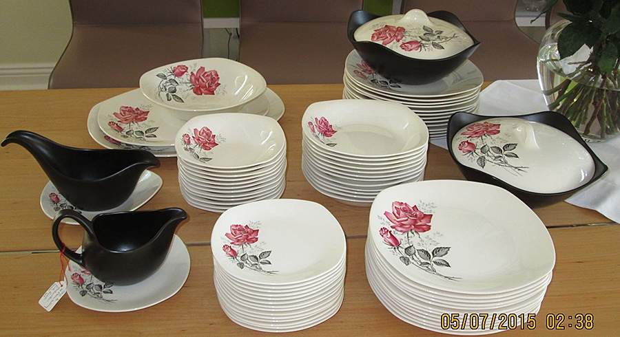 Rosita Dinner Plate by W R Midwinter Ltd-1