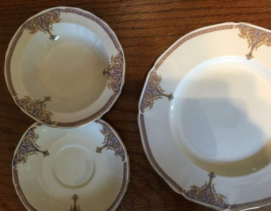 MEA418 Saucer by Alfred Meakin-1