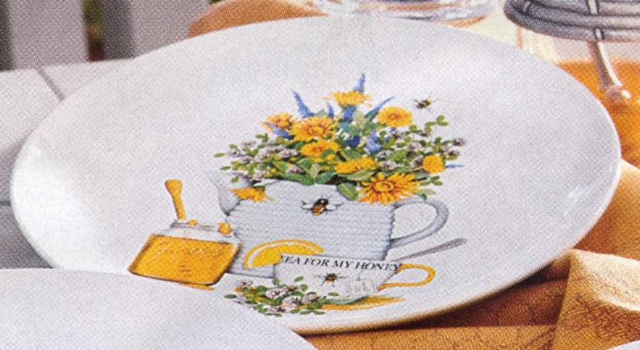 Bee Dessert/Pie Plate by Monticello-1