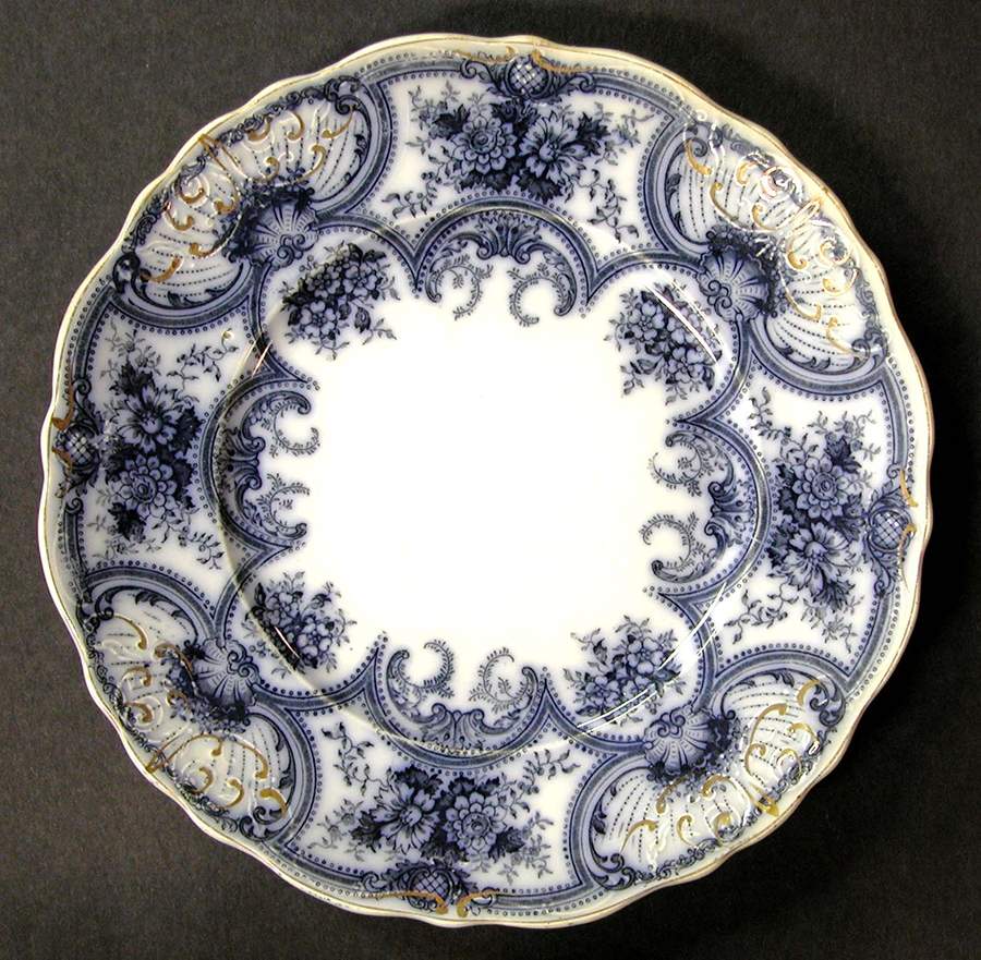 York Luncheon Plate by J & G Meakin-1