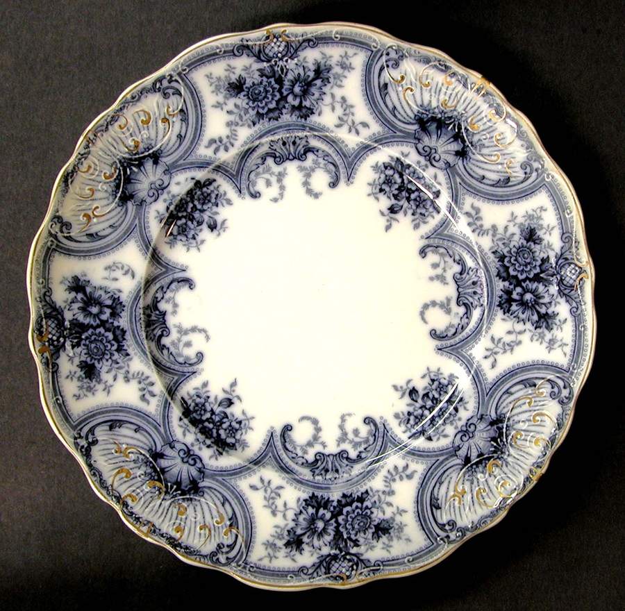 York Dinner Plate by J & G Meakin-1