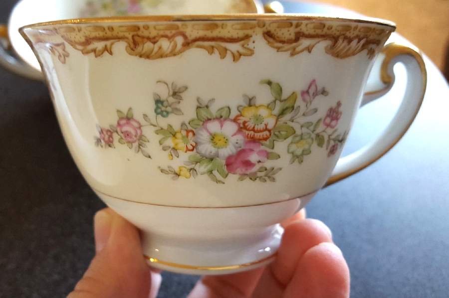 MEI1258 Footed Cup by Meito-1