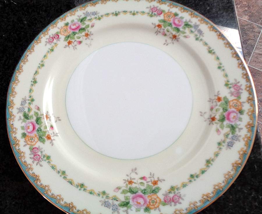 MEI1259 Dinner Plate by Meito-1