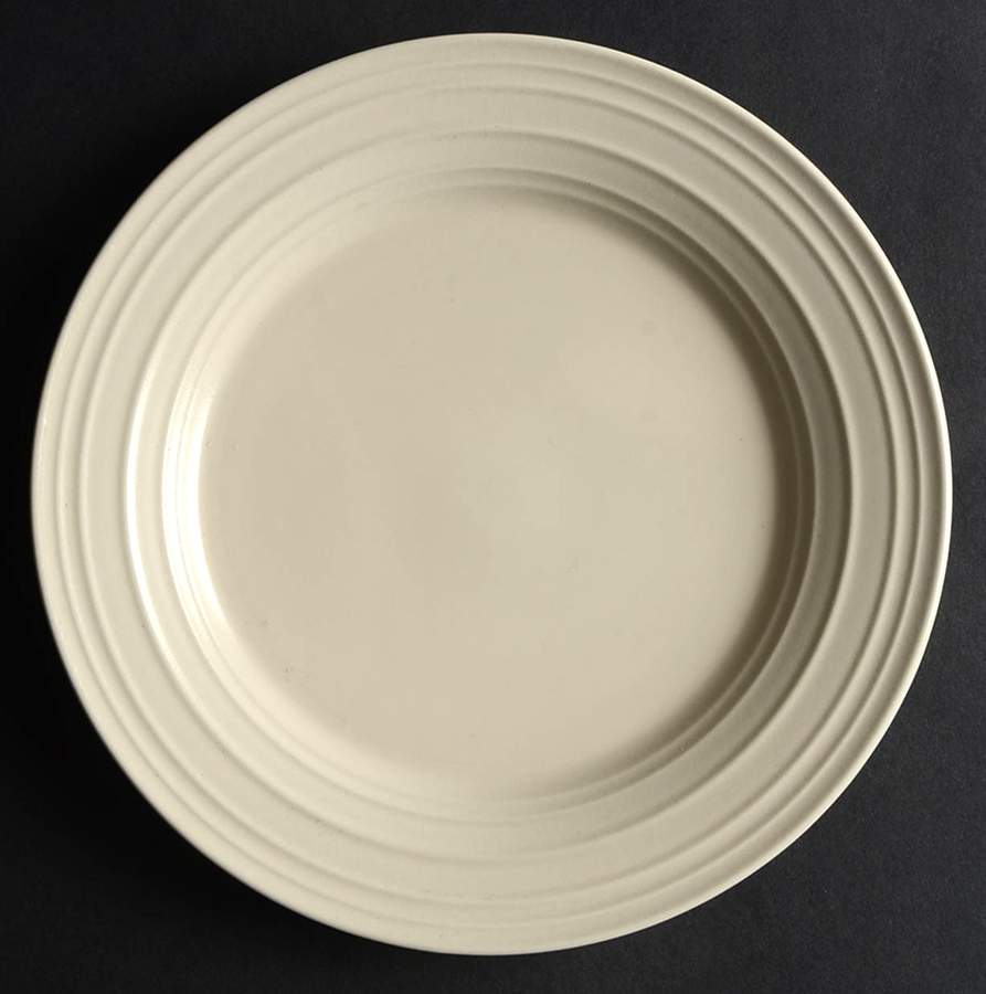 Swirl-Cream Salad Plate by Mikasa-1