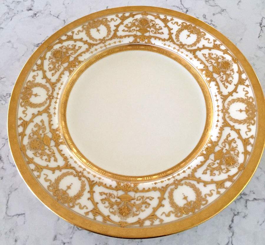 H3879 Dinner Plate by Minton-1