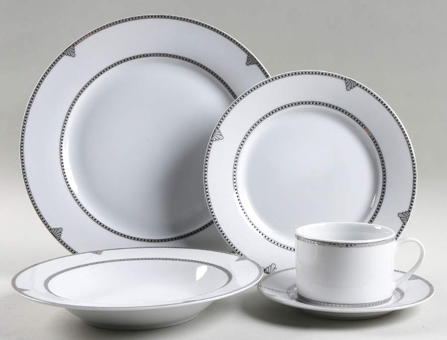 Regent Bead 5 Piece Place Setting by Mikasa-1