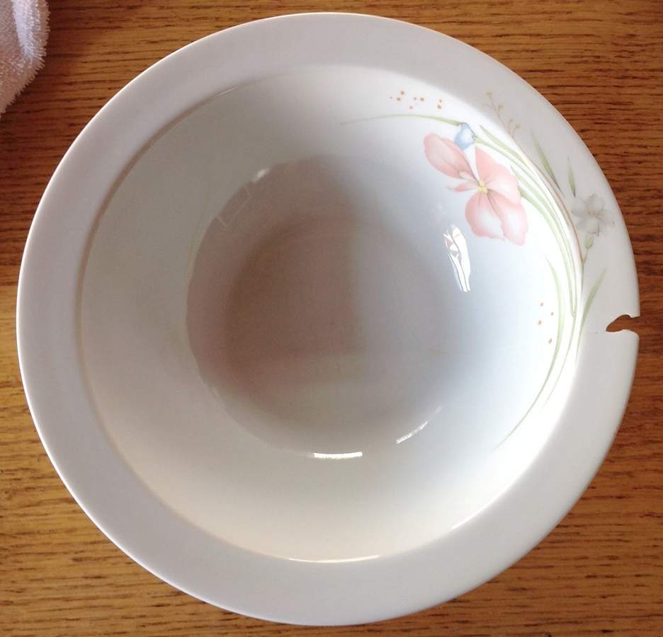 MIT370 9" Round Vegetable Bowl by Mitterteich-1