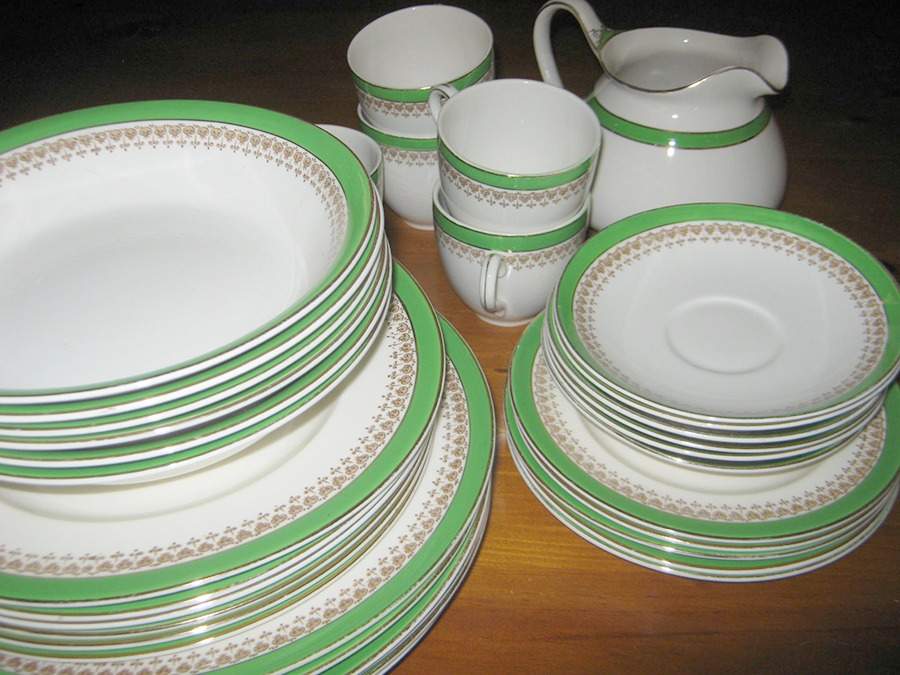 MEA434 Flat Cup & Saucer Set by Alfred Meakin-1