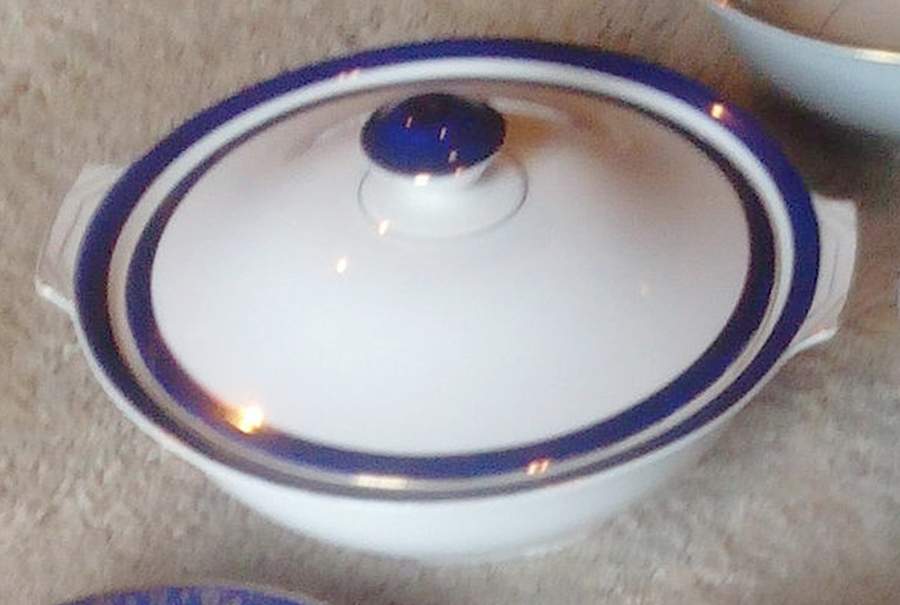 MEA435 Round Covered Vegetable by Alfred Meakin-1