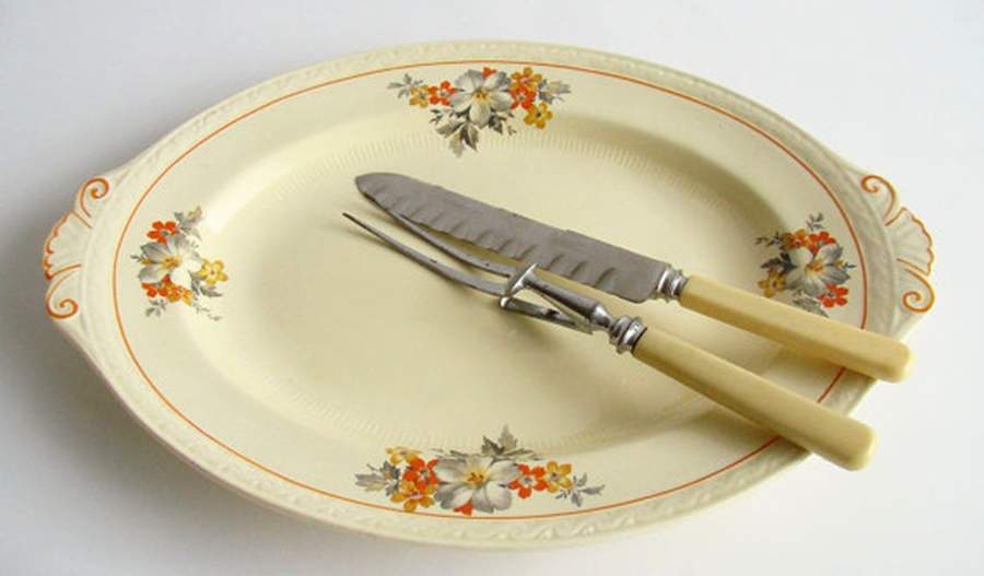MEK348 12" Oval Serving Platter by J & G Meakin-1