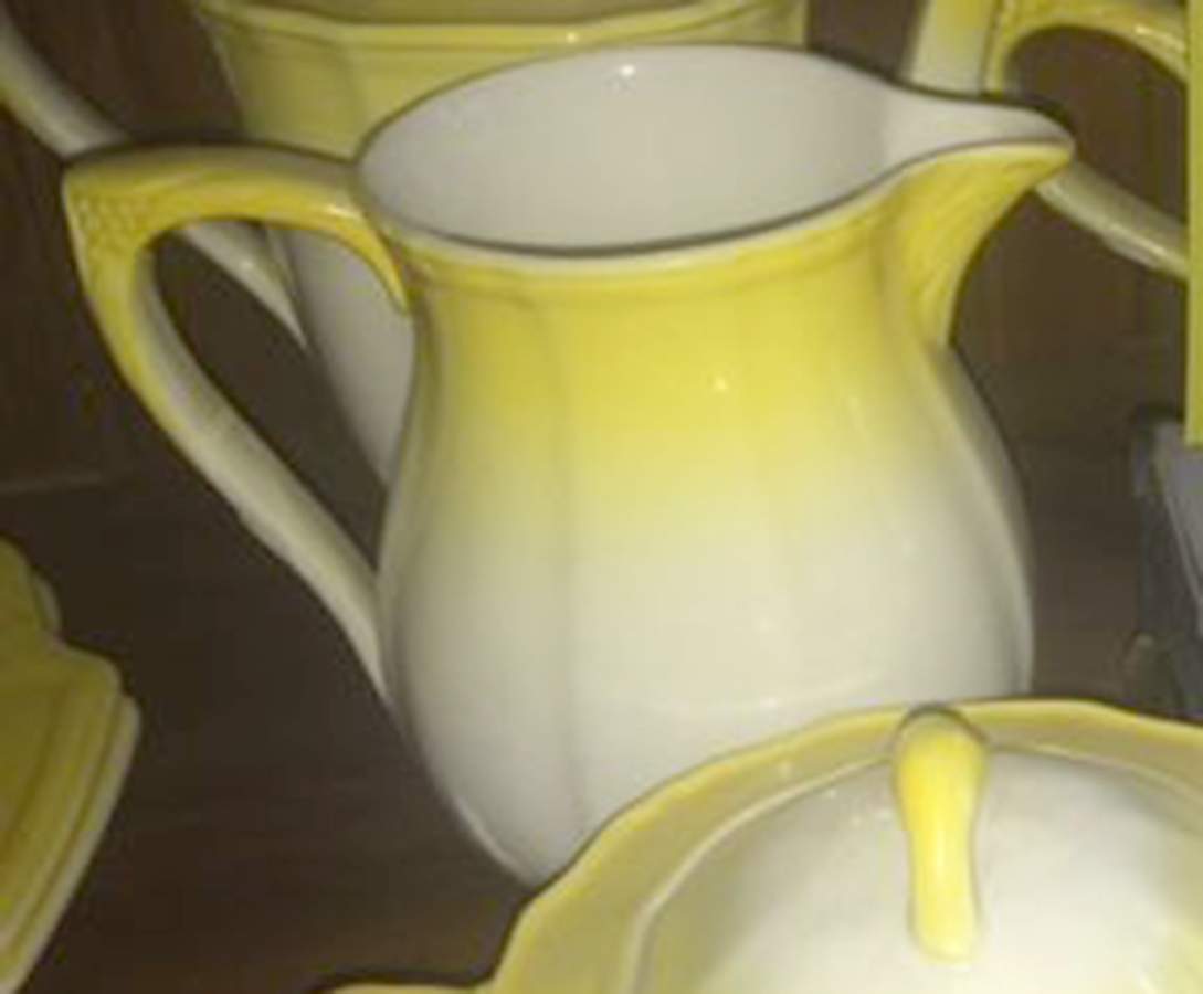 MEA322 Creamer by Alfred Meakin-1