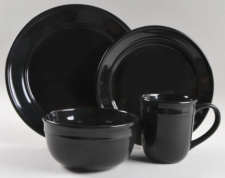 Amelia Rich Black 4 Piece Place Setting by Mainstays-1