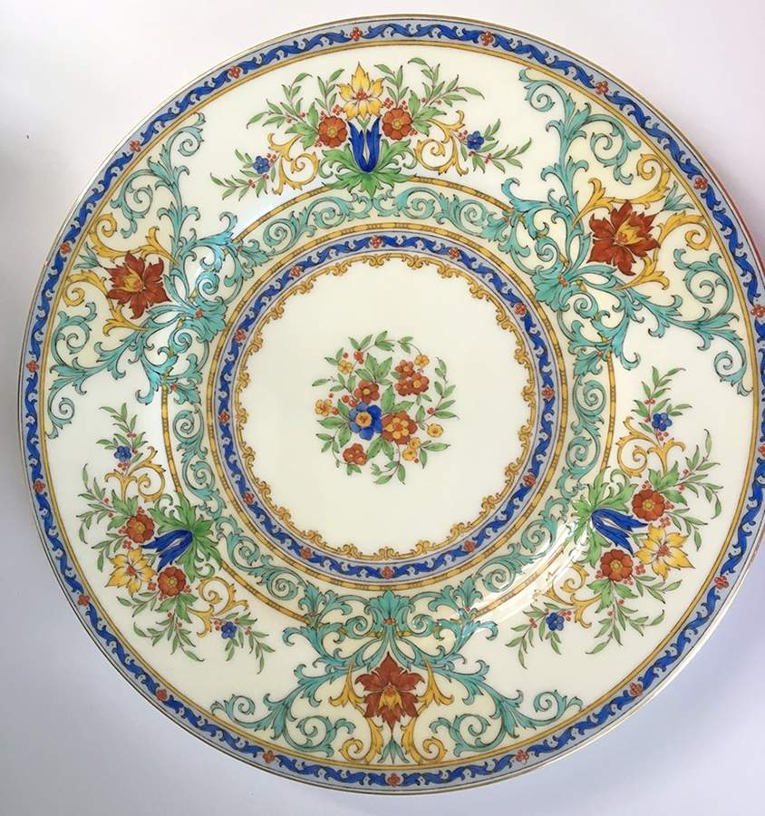 H4260 Dinner Plate by Minton-1