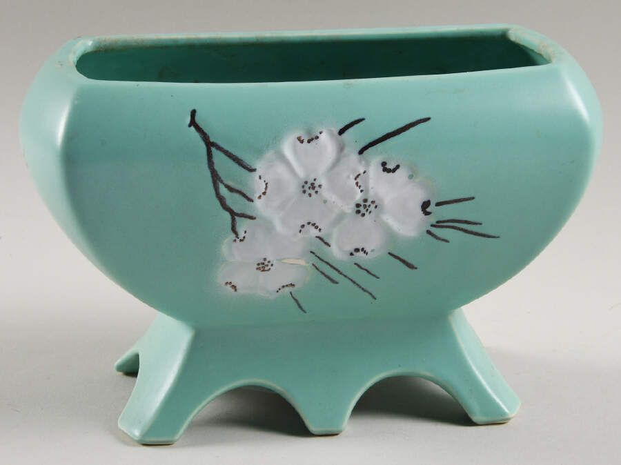 Spring Wood Green 8" Planter by Nelson McCoy-1
