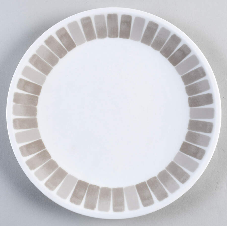 Heirloom Dinner Plate by Martha Stewart-1