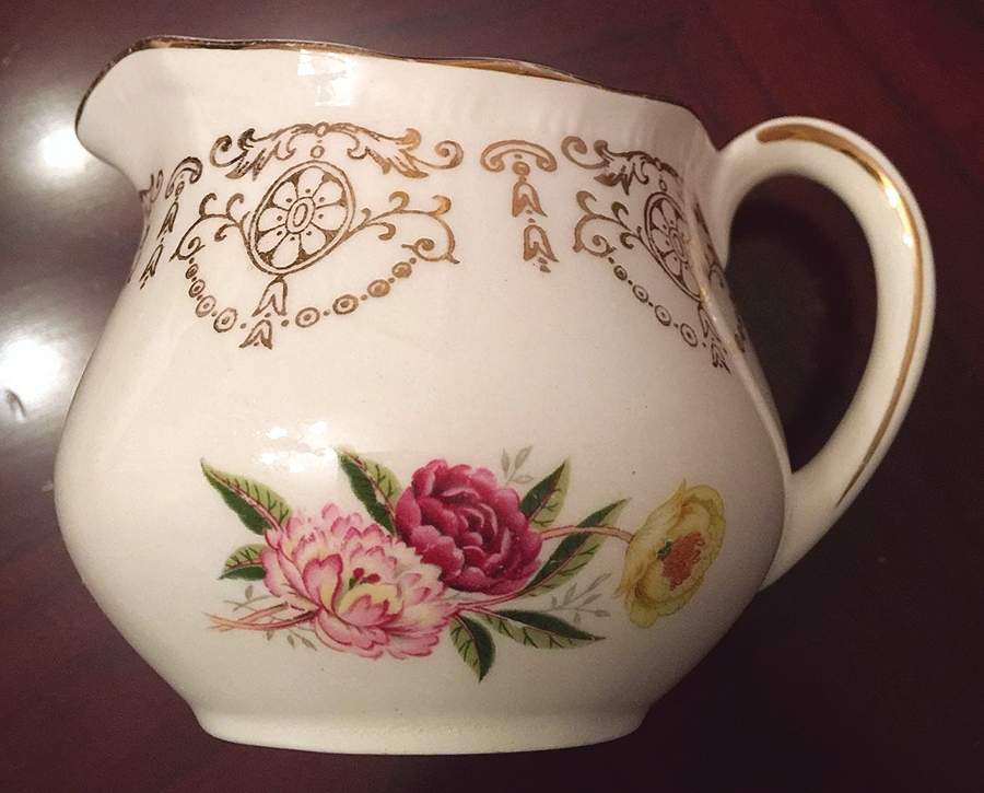 Beauty Creamer by Alfred Meakin-1