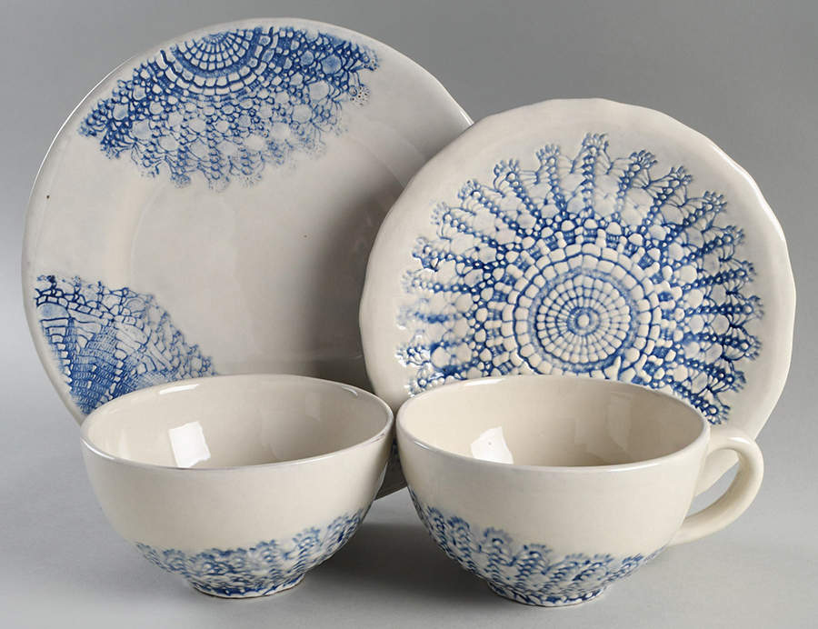 Daniela Blue 4 Piece Place Setting by Mikasa-1
