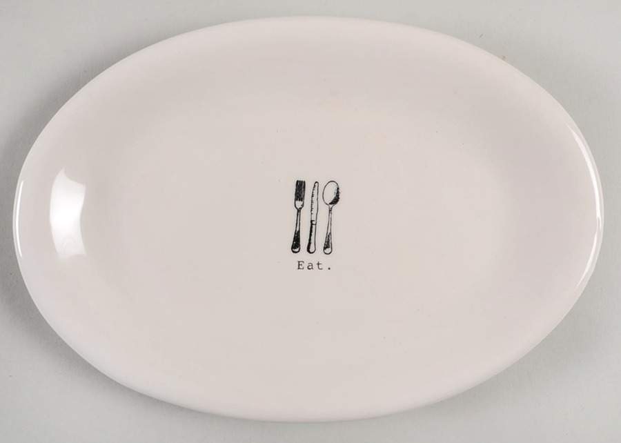 Kitchen Icon 8" Oval Plate by Magenta-1