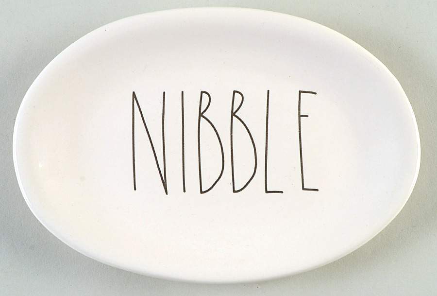 Farmhouse 8" Oval Plate by Magenta-1