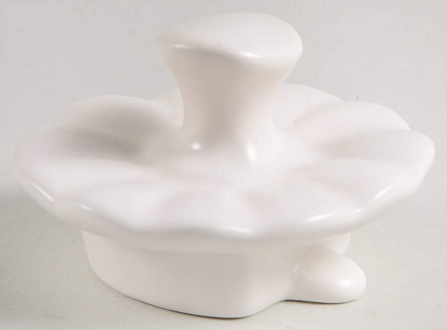 Farmhouse Lid for Figural Teapot by Magenta-1