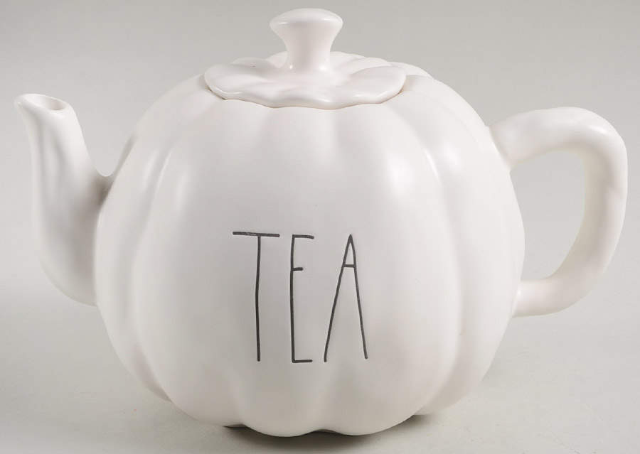 Farmhouse Figural Teapot & Lid by Magenta-1