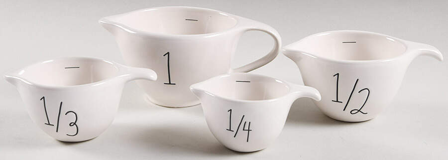 Farmhouse Measuring Cup Set (1 Cup,1/2 Cup,1/3 Cup,1/4 Cup) by Magenta-1