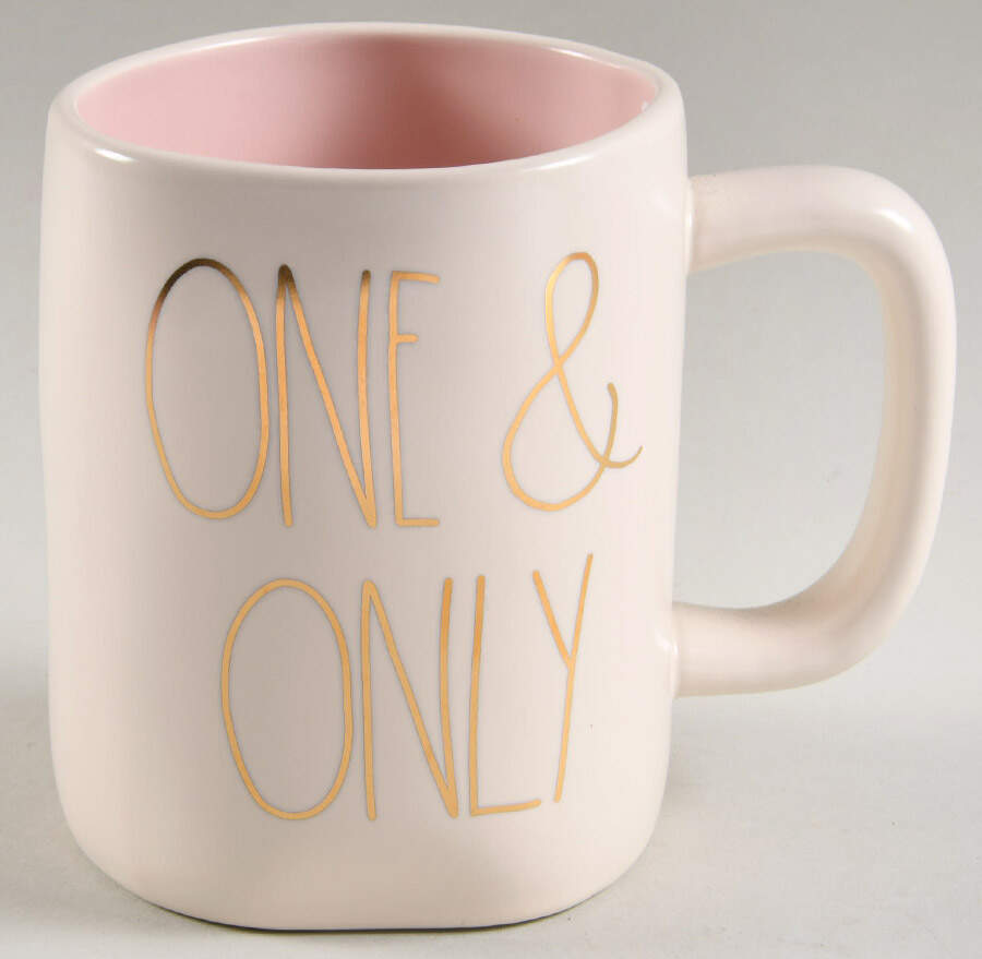 Farmhouse Mug by Magenta-1