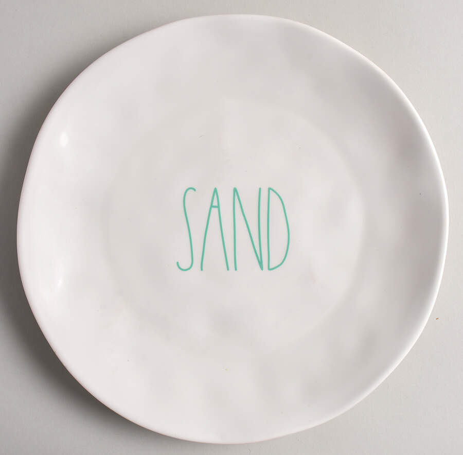 Farmhouse Melamine Dinner Plate by Magenta-1