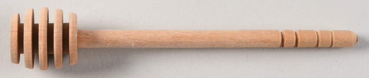 Farmhouse Spoon/Dipper for Honey Pot by Magenta-1