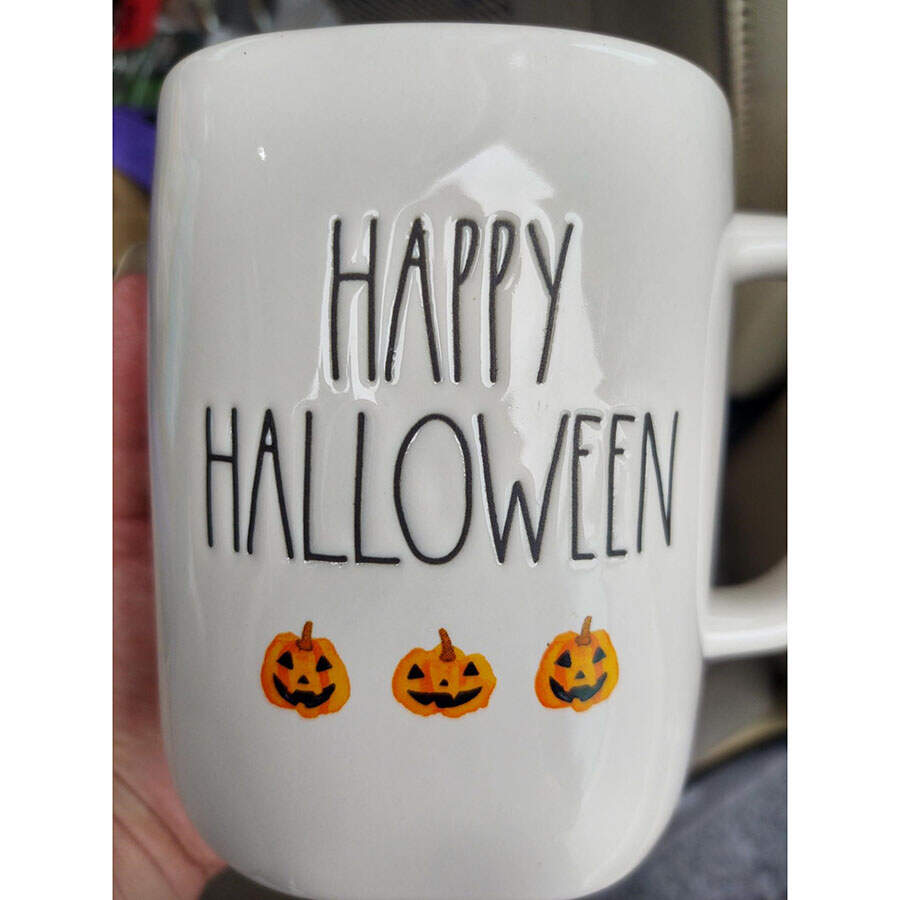 Farmhouse Mug by Magenta-1