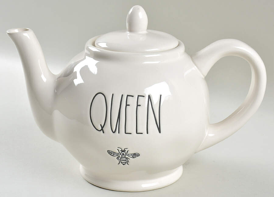 Farmhouse Teapot & Lid by Magenta-1