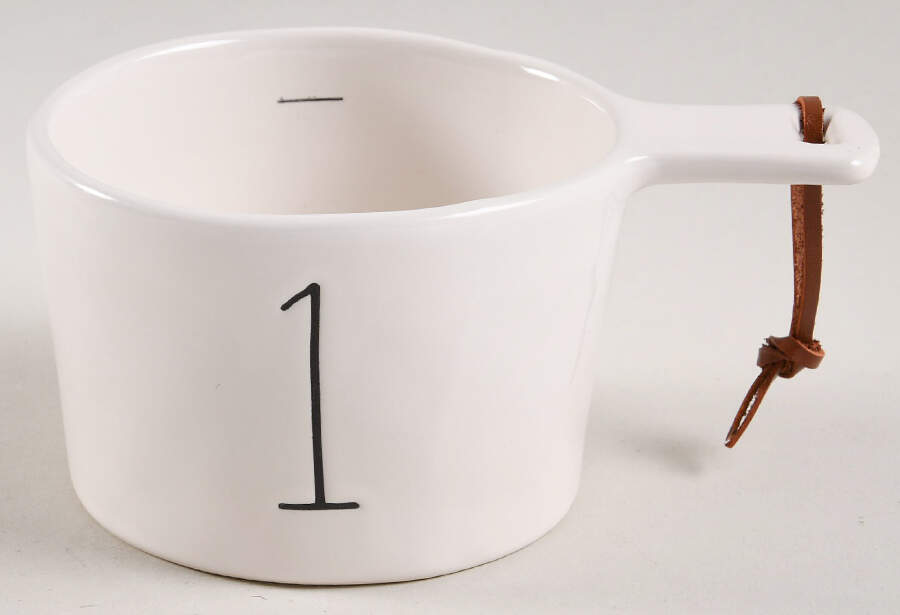 Farmhouse 1 Cup Measuring Cup by Magenta-1