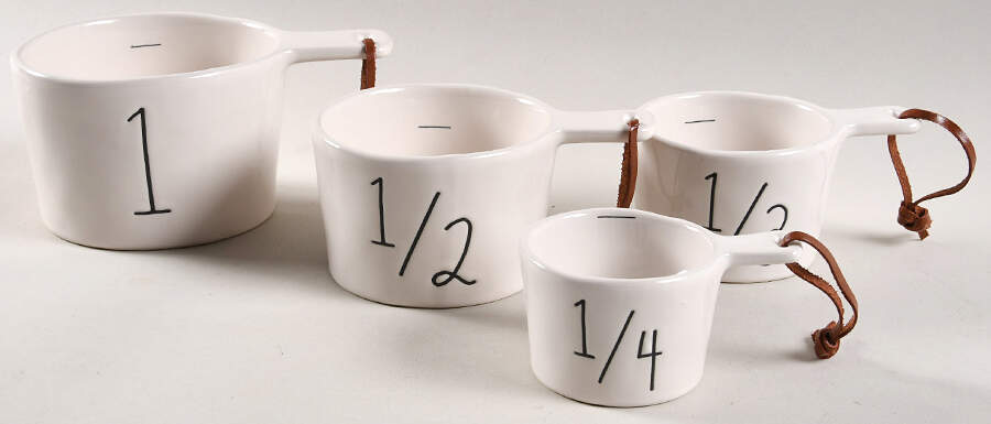 Farmhouse Measuring Cup Set (1 Cup,1/2 Cup,1/3 Cup,1/4 Cup) by Magenta-1