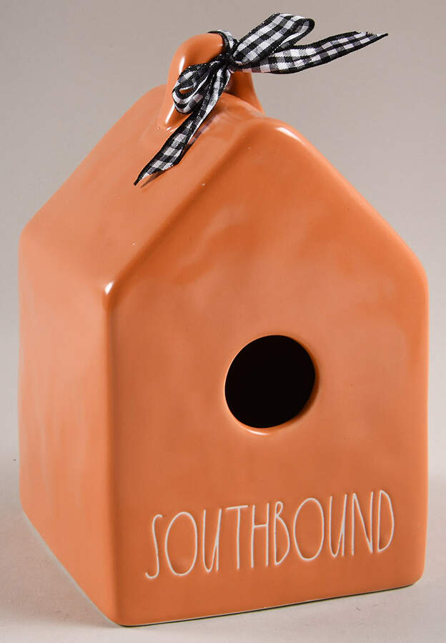 Farmhouse Birdhouse by Magenta-1