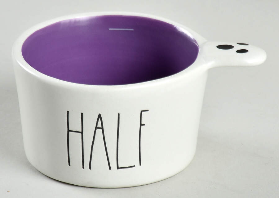 Farmhouse 1/2 Cup Measuring Cup by Magenta-1