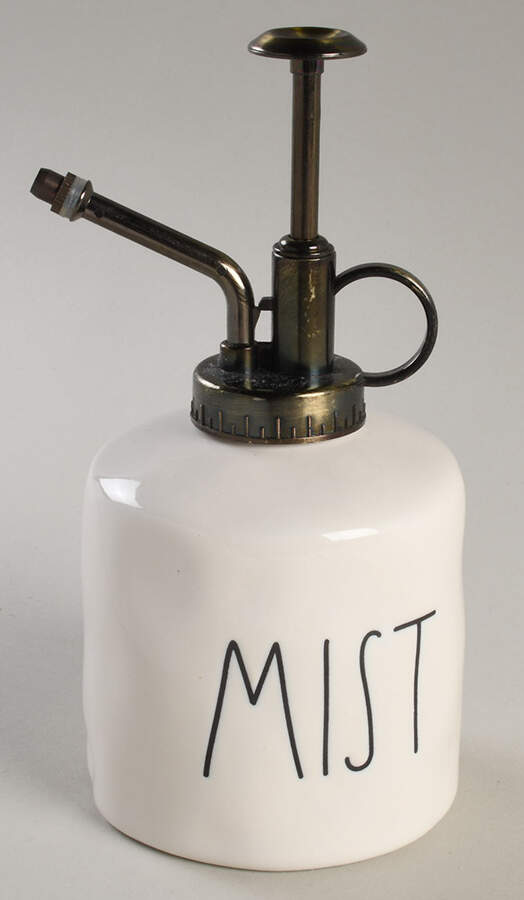 Farmhouse Sprayer by Magenta-1