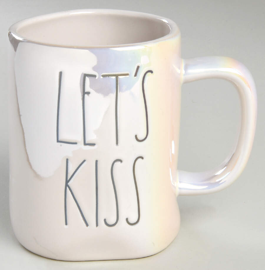 Farmhouse Mug by Magenta-1