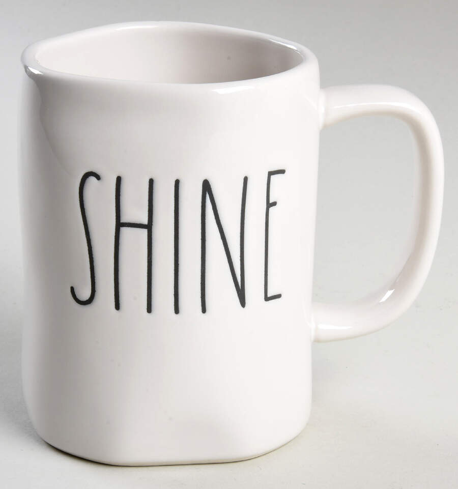 Farmhouse Mug by Magenta-1